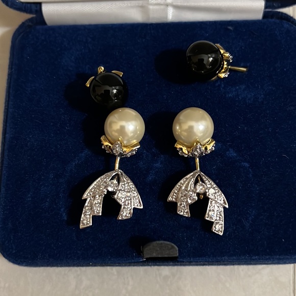 Camrose&Kross Jaqueline Kennedy Replica Earrings NWT - Picture 5 of 7